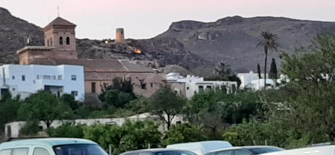 Nijar Bella Y Su Parque Natural Cabo De Gata Exterior photo